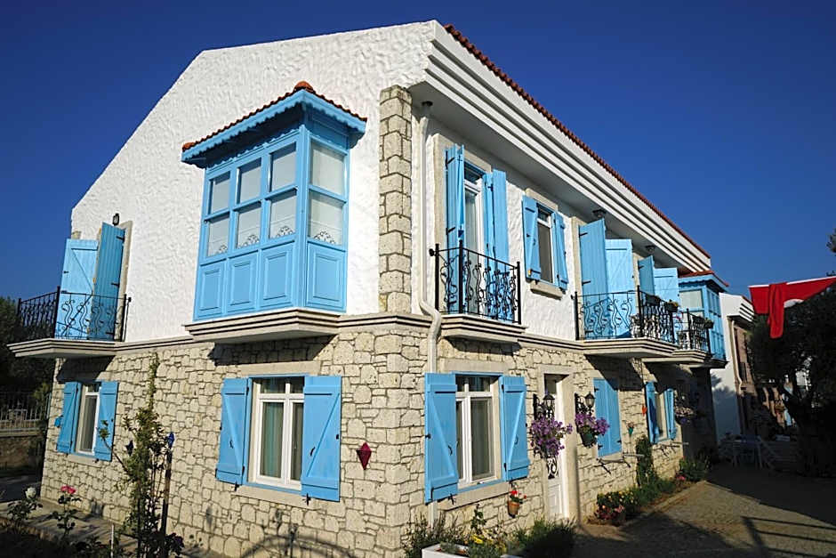 Zeytin Arası Apart Otel