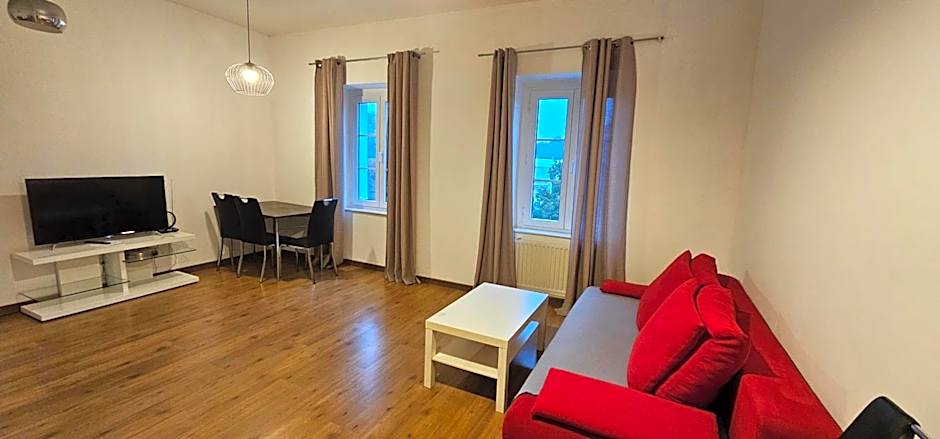 MVA House Teplice, Šanovský park