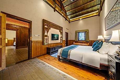 Garden View Villa