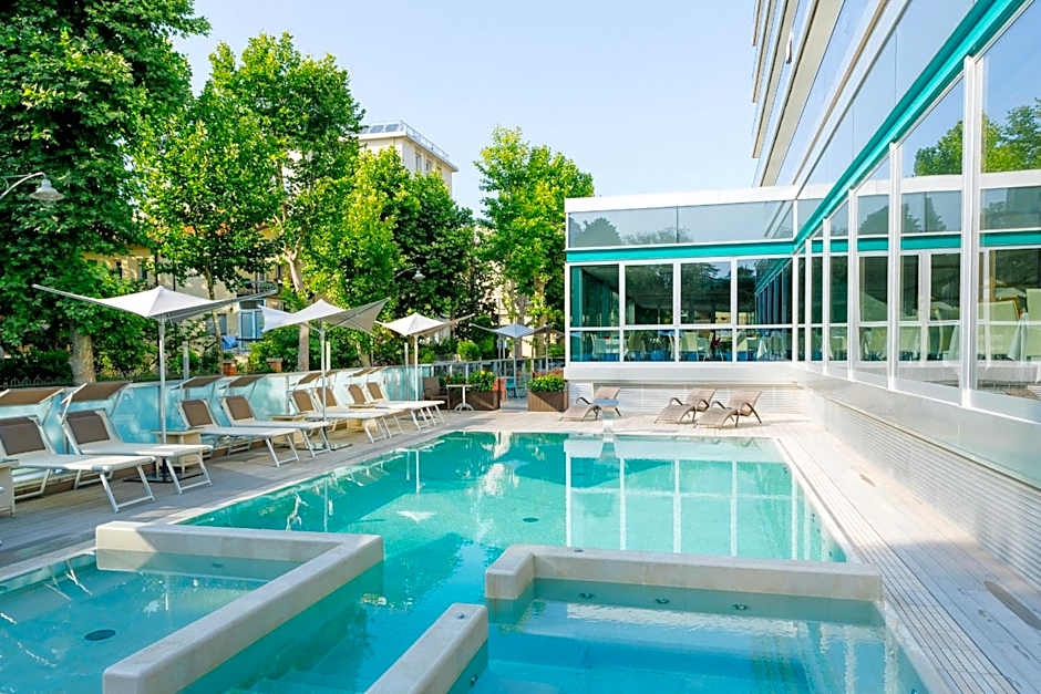 Aqua Hotel