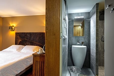 Demeures & Châteaux Auberge de la Tour - Hôtel & Restaurants - Marcolès Auvergne