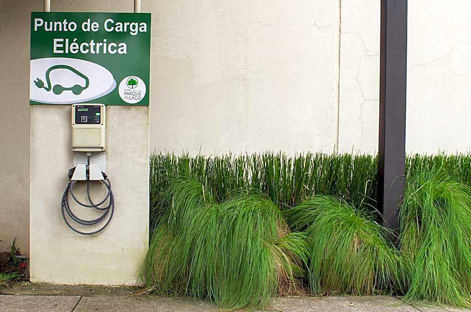 Parque del Lago Boutique Hotel