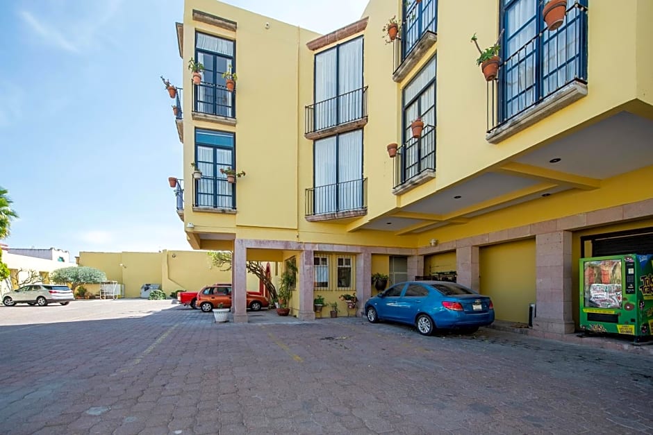 Hotel Senorial