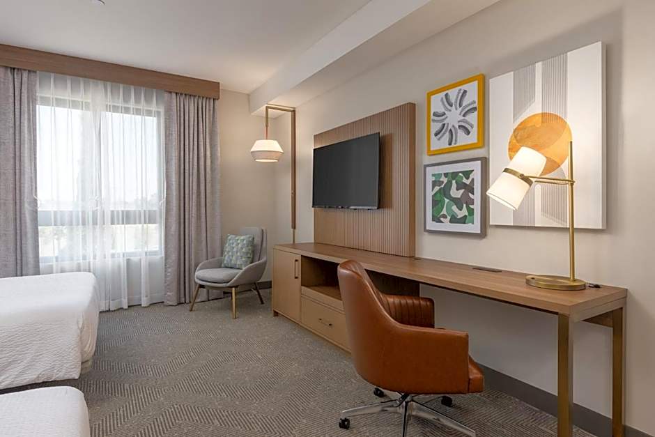 Holiday Inn Hotel And Suites Monterey Park Los Angeles By IHG