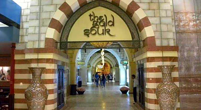 Wave International Hotel