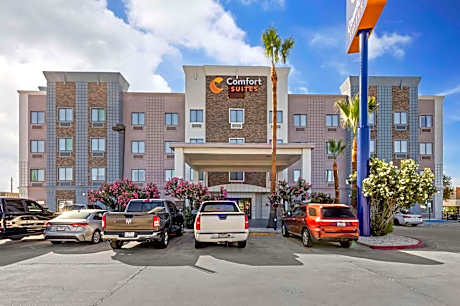 Comfort Suites Laredo - Nuevo Laredo