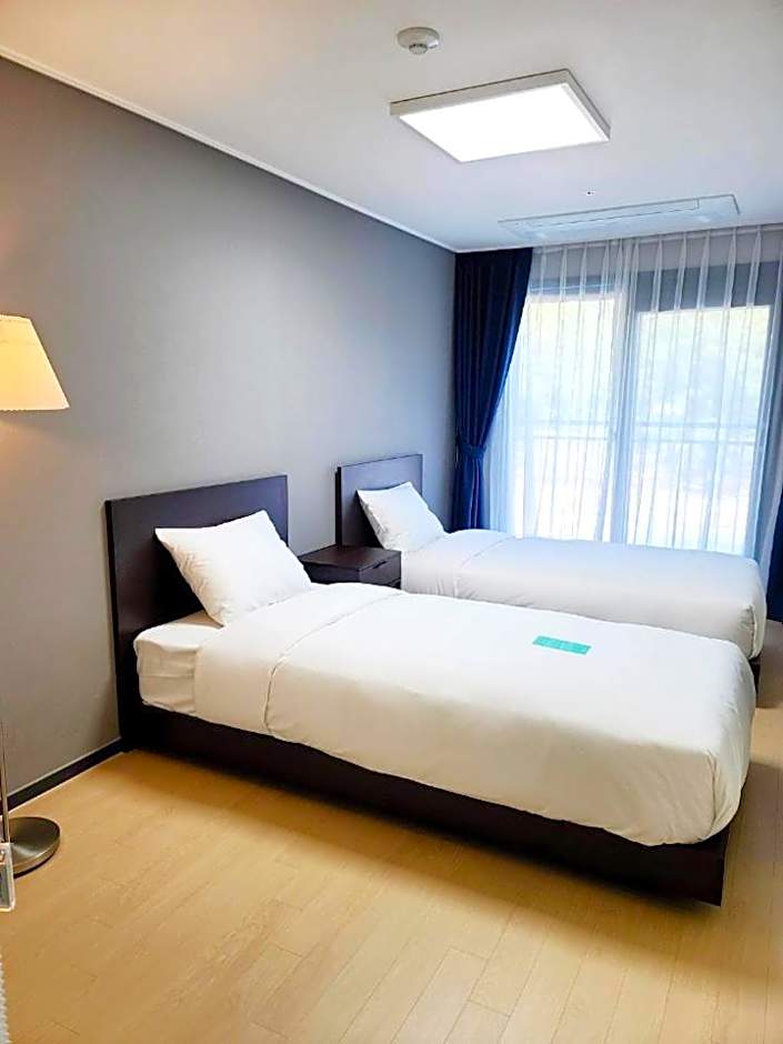 Risen Ocean Park Hotel
