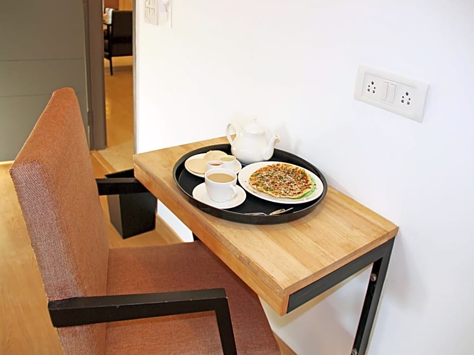 OYO 7846 Hotel The Prince Gardenia