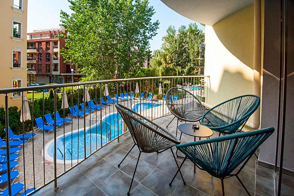Mariner's Hotel - Self Catering - Adults Only