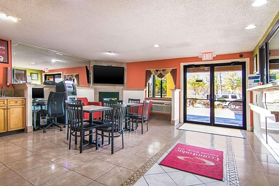 Econo Lodge Forest Park Atlanta Airport
