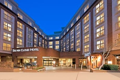 Silver Cloud Hotel - Seattle Broadway