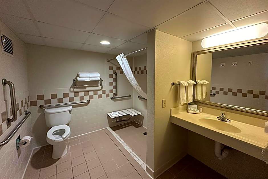 AmericInn by Wyndham Appleton North/Little Chute