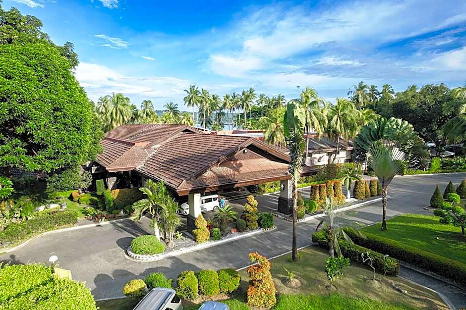 Waterfront Insular Hotel Davao