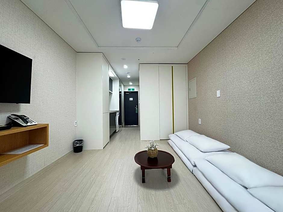 Centum Mark Hotel Yang Yang