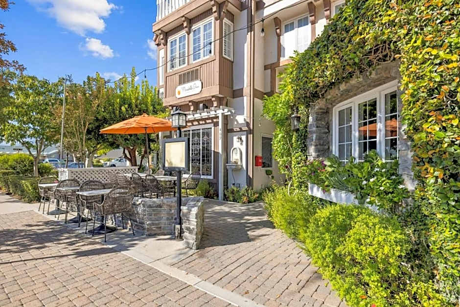 Mirabelle Inn & Restaurant