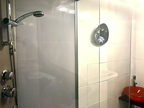 Gredel-Apartment-Premium-Ensuite-Mountain View