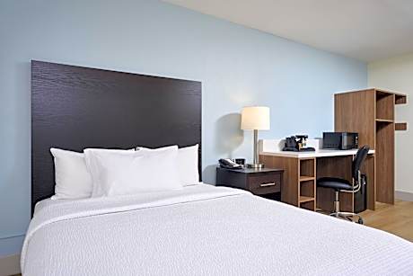 Canad Inns Destination Centre Windsor Park