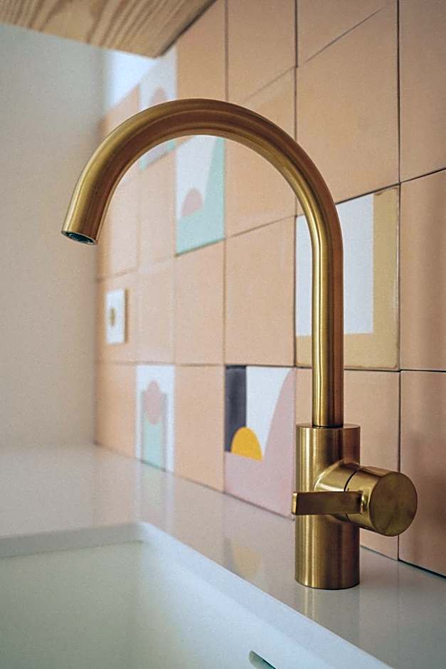 Birds of Paradise - Boutique Surf Lodge