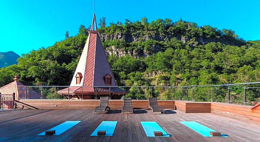 Crowne Plaza Borjomi By IHG