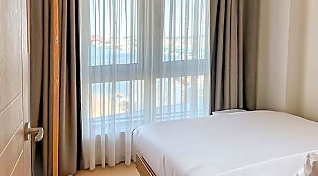 Royal Family Suite