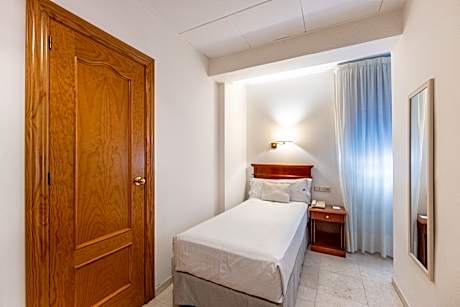 DOUBLE SINGLE USE STANDARD