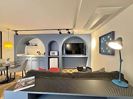 Superior Apartment