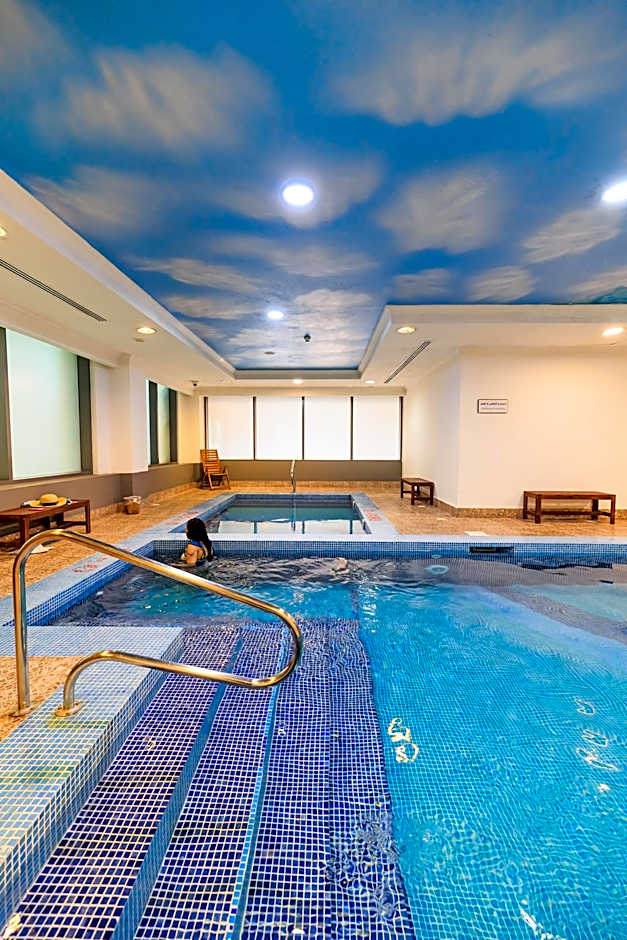 Sapphire Plaza Hotel