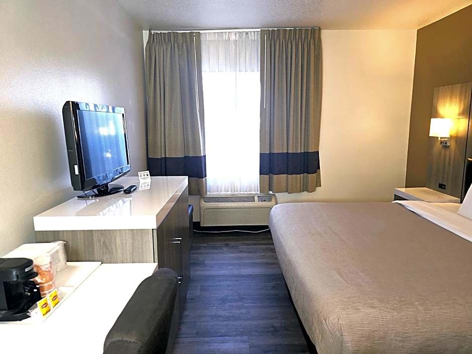 Quality Inn & Suites Longview Kelso