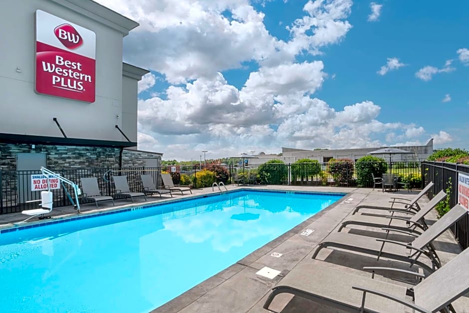 Best Western Plus Greenville I-385 Inn & Suites