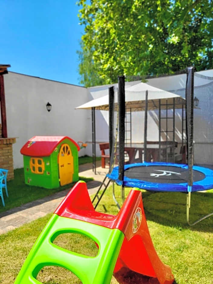 Villa Mystique