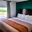 Pinetree Inn