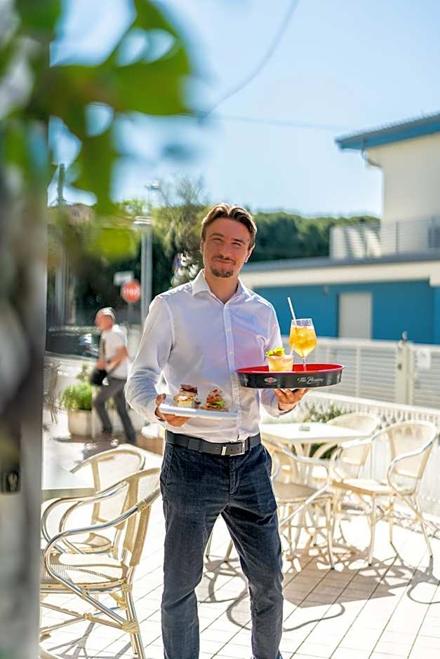 HOTEL CONTI