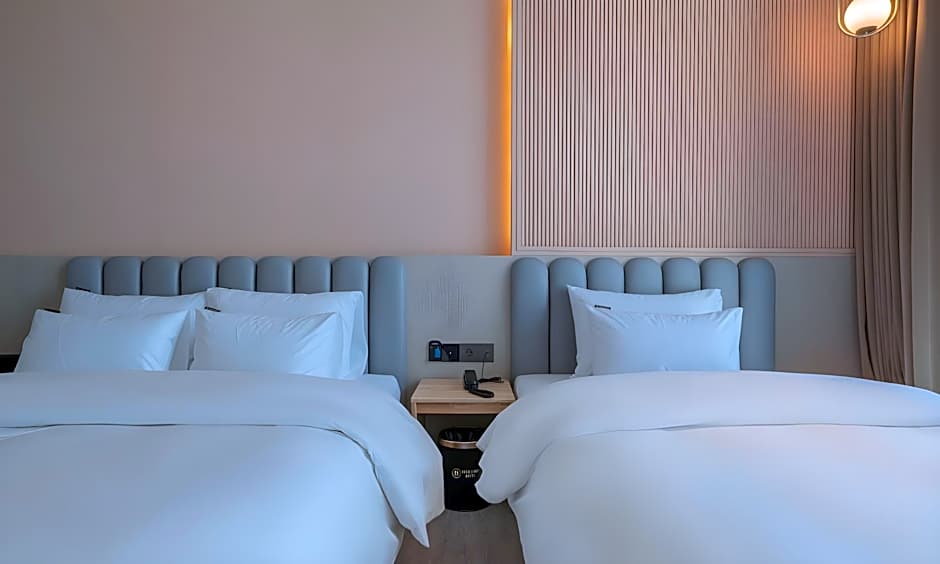 Brown Dot Siheung Geobuksum