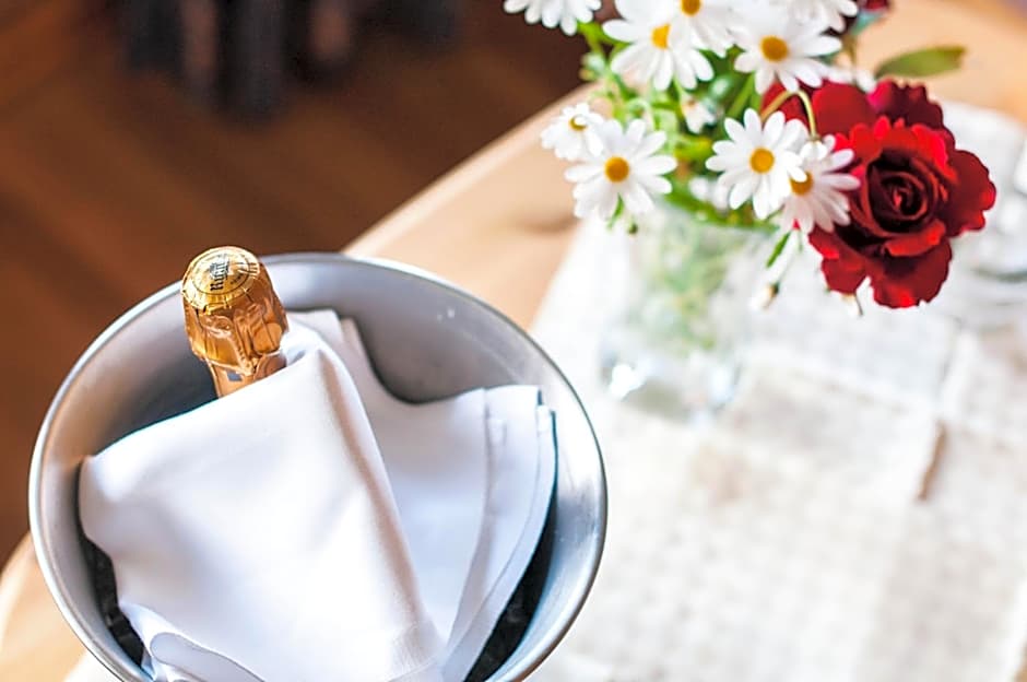 Dolmsundet Hotell Hitra