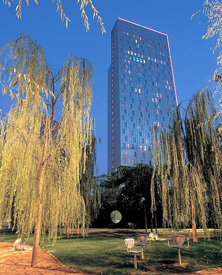 Meliá Barcelona Sky