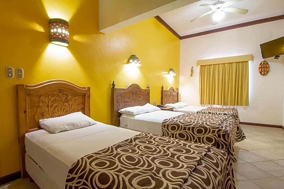 Hotel Suites Flamboyanes