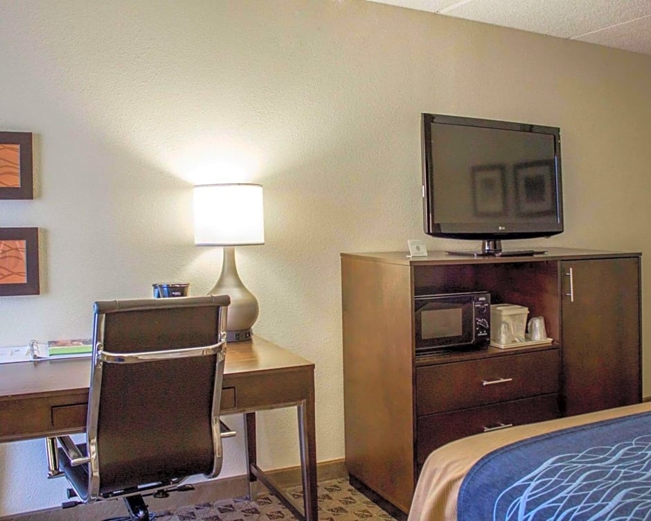 Comfort Inn & Suites Fuquay Varina