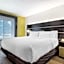 Holiday Inn Express & Suites Albany Airport - Wolf Road By IHG