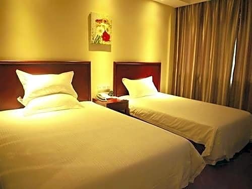 GreenTree Inn Nantong Stadium West Qingnian Road Business Hotel