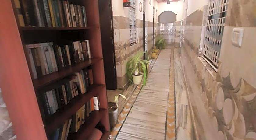 Friends Guest House and Hostel