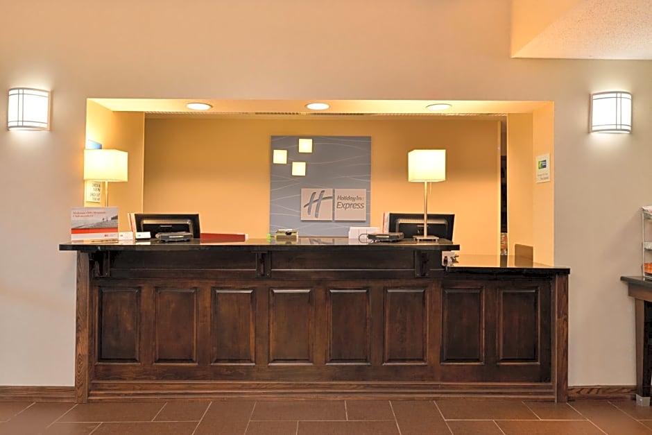 Holiday Inn Express & Suites St Marys