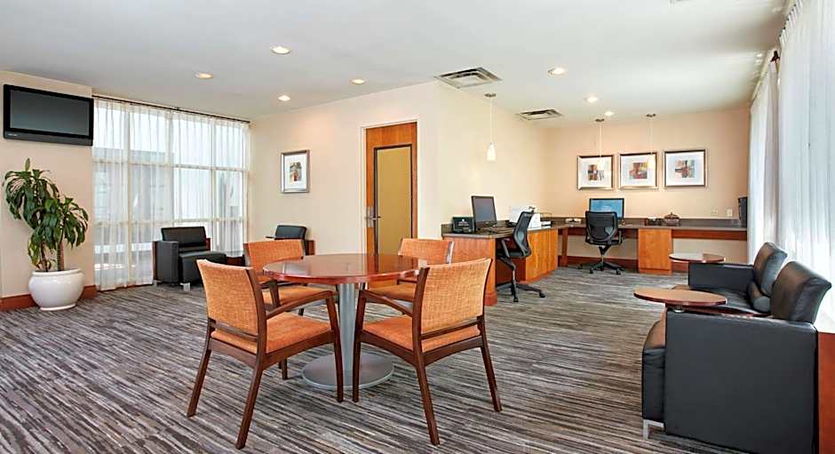Embassy Suites By Hilton Hotel Parsippany