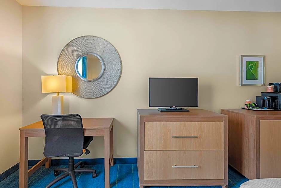 Sleep Inn & Suites Altoona North
