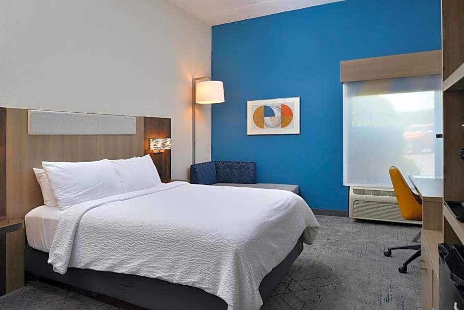 Holiday Inn Express Lewisburg - New Columbia By IHG