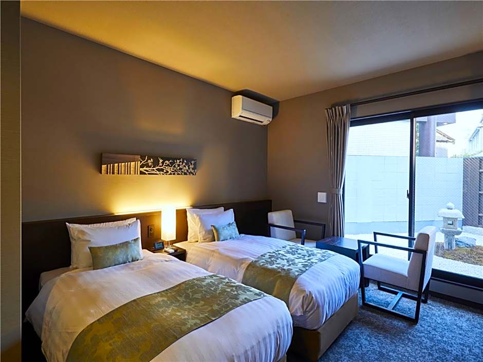 Waka Heian Shirakawa Hotel