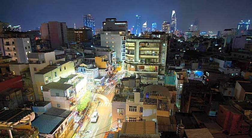 Phoenix Hotel Saigon