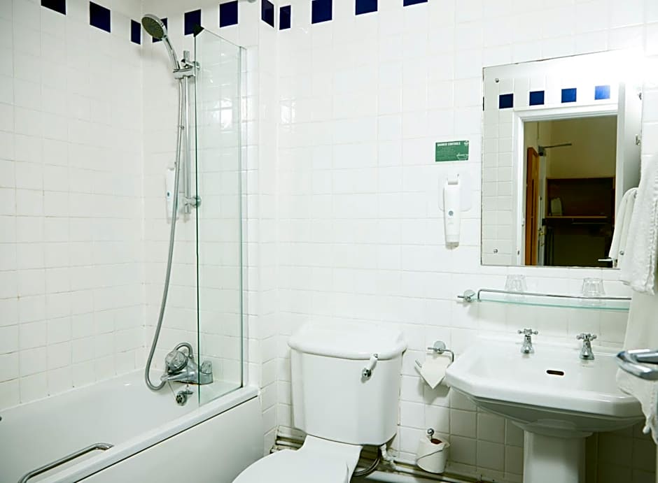 Lamb Hotel by Greene King Inns