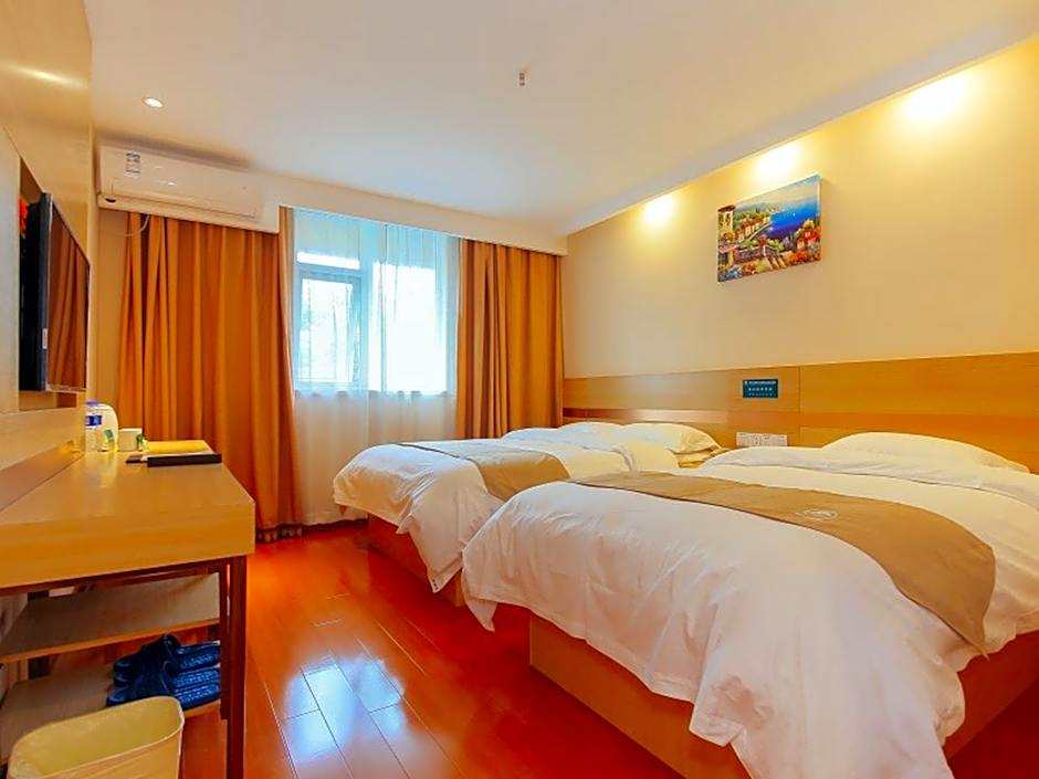 GreenTree Inn Zhengzhou Zhongyuan District Huaihe Road Tongbai Road Metro Station Shell Hotel