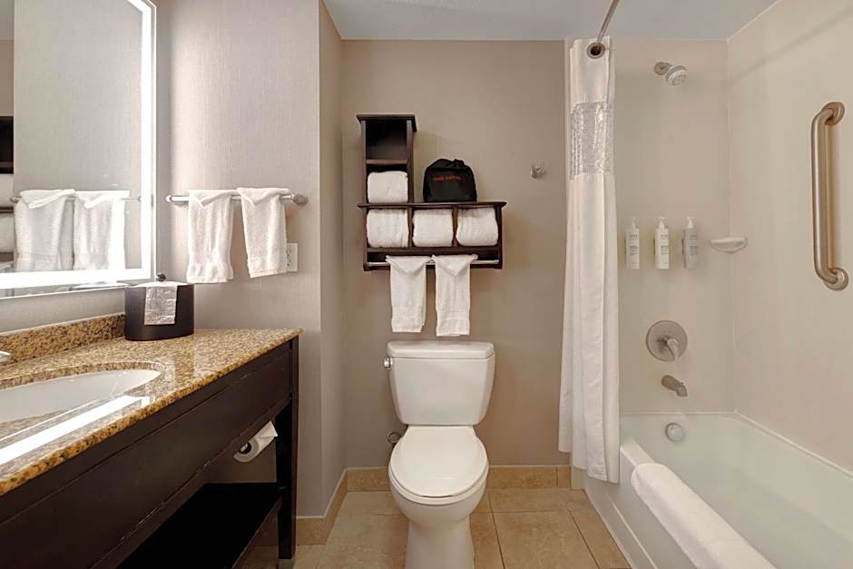 Hampton Inn By Hilton & Suites San Luis Obispo