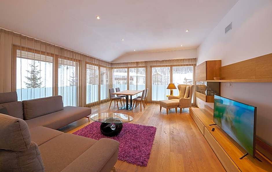 Grischuna Mountain Lodge